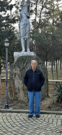 Portretdən cizgilər ... ÜRƏK ADAMI - FOTOLAR Portretdən cizgilər ... ÜRƏK ADAMI - FOTOLAR