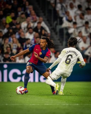 "El-Klasiko": "Barselona" "Real Madrid"i darmadağın edib