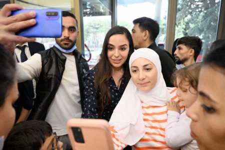 Birinci vitse-prezident Mehriban Əliyeva Talassemiya Mərkəzində olub - FOTO