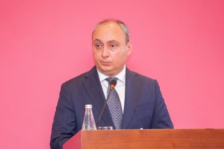 Milli Aviasiya Akademiyasında Elmi şuranın iclası keçirilib - FOTO