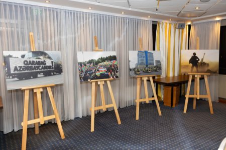 Latviyada Zəfər Günü qeyd edilib - FOTO