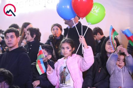 Bakı bu axşam... - Fotolar