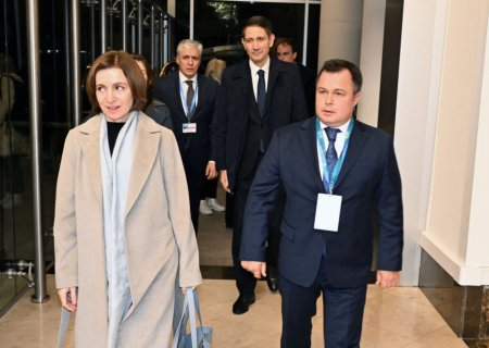 Moldova Respublikasının Prezidenti Azərbaycana səfərə gəlib - FOTO
