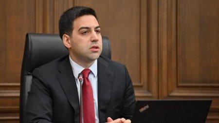 Ermənistanda yüksəkvəzifəli məmurlar istefa verdi - Adlar