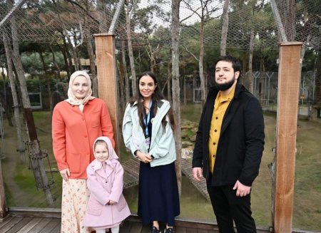 Leyla Əliyeva Bakı zooparkından paylaşım etdi - Fotolar