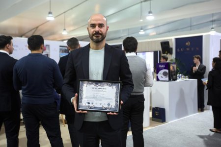 Leyla Əliyeva Yaşıl Zonada balıq körpələrinin suya buraxılışında iştirak edib - FOTO