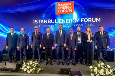 İstanbulda I Enerji Forumu çərçivəsində nazirlər sessiyası keçirilib