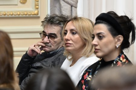 Bakıda “De Bur Sarayının kaminləri” layihəsinə həsr olunmuş mətbuat konfransı keçirilib - FOTOLAR