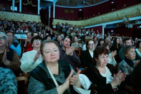 Azərbaycan Dövlət Rəqs Ansamblı Çelyabinskdə festivalda çıxış edib - FOTO