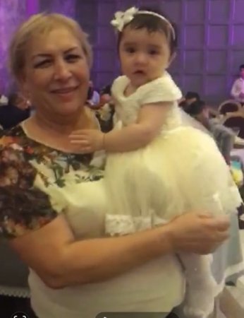 YÜKSƏK ANALIQ KEYFİYYƏTİ, AİLƏSİNƏ VƏ DOSTLARINA SƏDAQƏTİ İLƏ SEÇİLƏN ƏSLİ XANIM - FOTO YÜKSƏK ANALIQ KEYFİYYƏTİ, AİLƏSİNƏ VƏ DOSTLARINA SƏDAQƏTİ İLƏ SEÇİLƏN ƏSLİ XANIM - FOTO