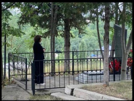 Həyatında yeganə mövzu Qarabağ və şəhid mövzusu oldu - FOTOLAR Həyatında yeganə mövzu Qarabağ və şəhid mövzusu oldu - FOTOLAR