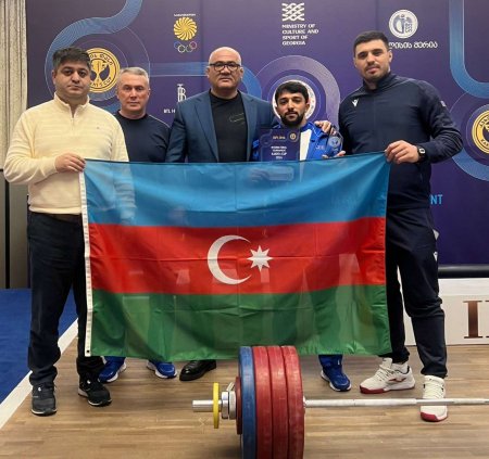 İsa Rüstəmov beynəlxalq turnirinin qalibi oldu - FOTO İsa Rüstəmov beynəlxalq turnirinin qalibi oldu - FOTO