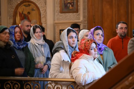 Bakıda Milad bayramı qeyd olunur - FOTOLAR Bakıda Milad bayramı qeyd olunur - FOTOLAR
