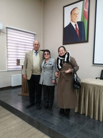 "Açılmamış solan gülüm"kitabın təqdimatı oldu - FOTOLAR
