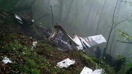“Rəisinin helikopteri bu səbəbdən qəzaya uğrayıb” - Foto