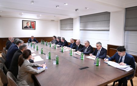 Samir Nuriyev iclas keçirdi - FOTO Samir Nuriyev iclas keçirdi - FOTO
