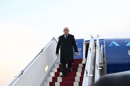 Əli Əsədov İrana getdi - Fotolar