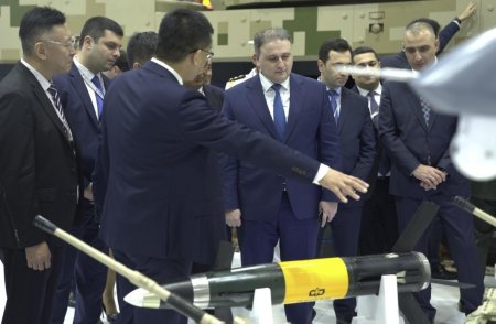 Azərbaycan İspaniya və Çinin hərbi sənaye müəssisələri ilə əməkdaşlığı genişləndirir - FOTO