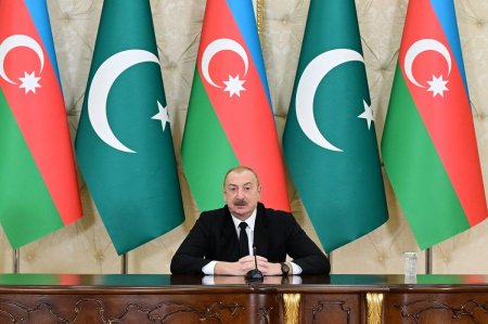 Azərbaycan Prezidenti və Pakistanın Baş naziri mətbuata bəyanatlarla çıxış ediblər - FOTOLAR