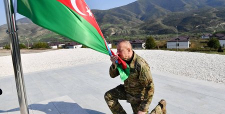 Xocalı soyqırımından 33 il keçir Xocalı soyqırımından 33 il keçir