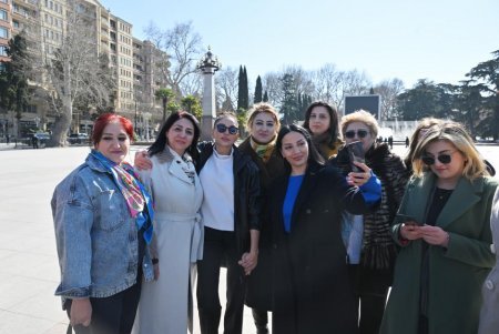 Birinci vitse-prezident Mehriban Əliyeva Gəncə şəhərinə səfər edib - FOTOLAR Birinci vitse-prezident Mehriban Əliyeva Gəncə şəhərinə səfər edib - FOTOLAR