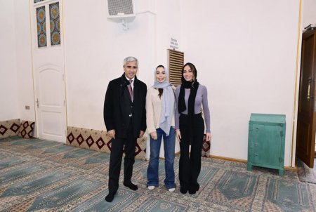 Gəncənin Şah Abbas və Hüseyniyyə məscidlərinin mövcud vəziyyəti ilə tanışlıq olub - FOTOLAR