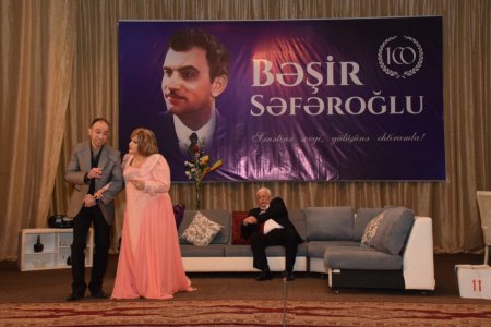 Xalq artisti Bəşir Səfəroğlunun 100 illik yubileyi Qubada qeyd olunub - FOTOLAR Xalq artisti Bəşir Səfəroğlunun 100 illik yubileyi Qubada qeyd olunub - FOTOLAR