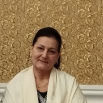 ƏZİZƏ AĞAHÜSEYNQIZI : BU PAYIZI ÖZÜN İLƏ APARMA - FOTO