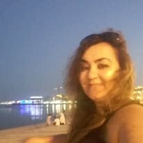 Mayisə Əsədulla qızı : KƏNDDƏ AY İŞIĞINDA - FOTO