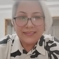 Lilpar Cəmşidqızı : Qəlbimin nurunu çöhrəmdə çəkibdir Rəssam,