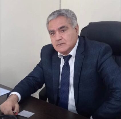 ÖMRÜNÜ POEZİYAYA, ŞERƏ HƏSR EDƏN RÖVŞƏN XALƏDDİNOĞLU - FOTO